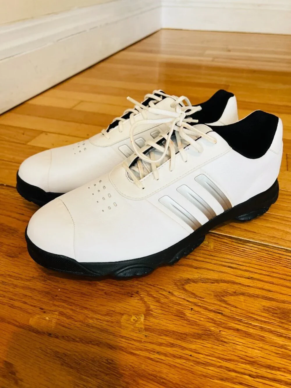 Men's Adidas Golf Shoes Sneakers Size 10.5
